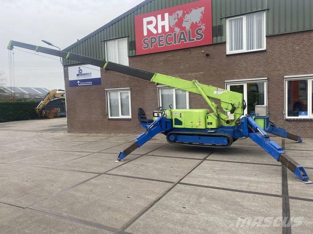 Maeda MC-305C Dvigala na gosenicah