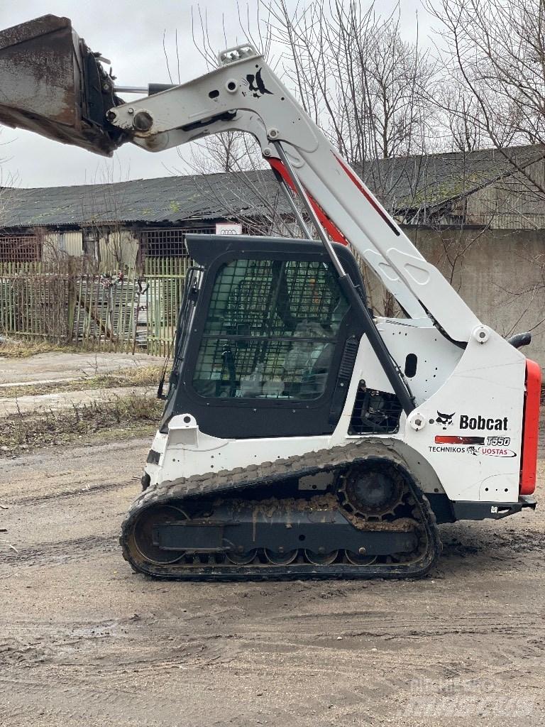 Bobcat T550 Skid steer mini nakladalci