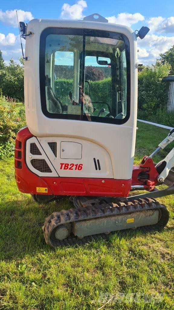 Takeuchi TB 216 Mini bagri <7t