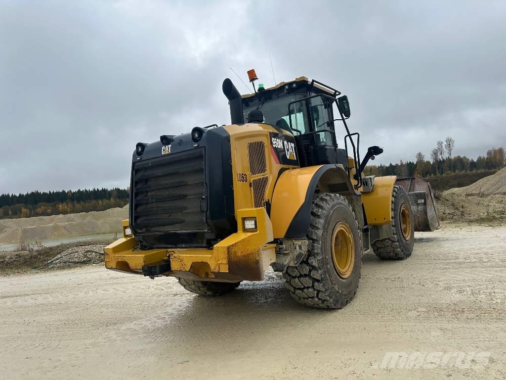 CAT 950 M Kolesni nakladalci