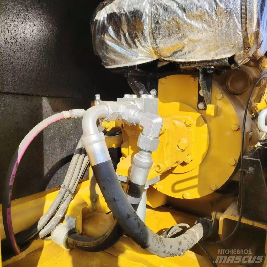 CAT 308 Bagri goseničarji