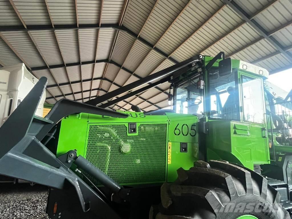 Equus 605 6WDC Skiderji