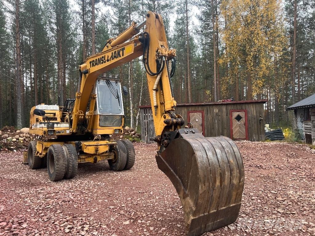 Liebherr 902 Bagri na kolesih