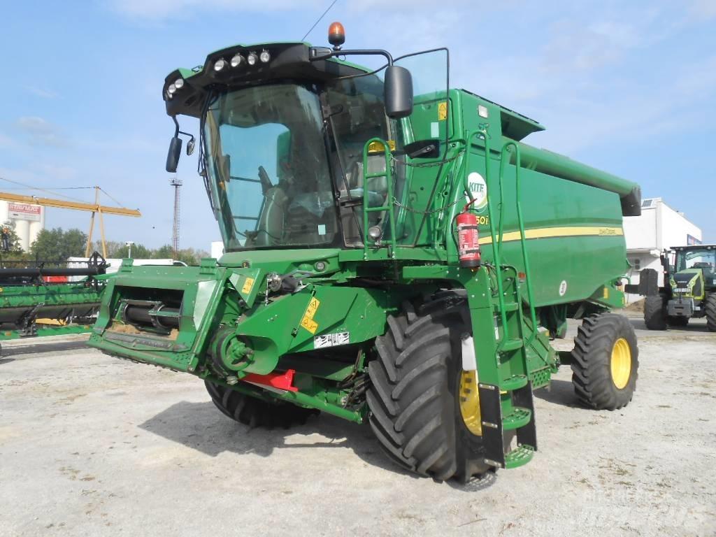 John Deere T550i Kombajni