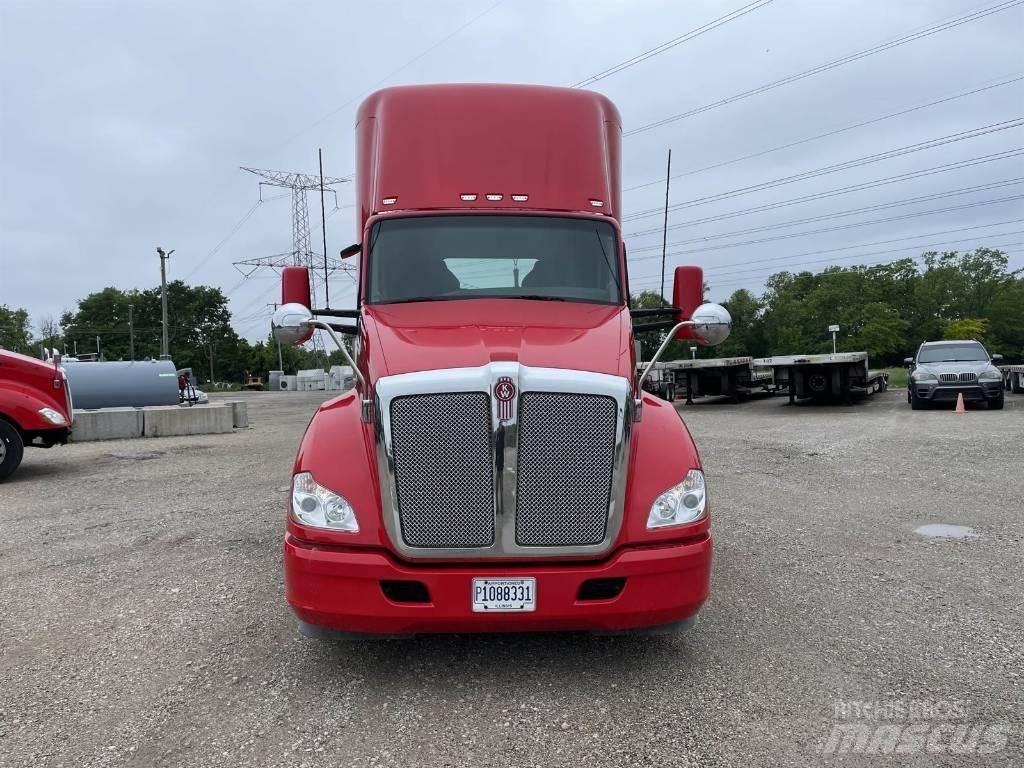 Kenworth T 680 Vlačilci