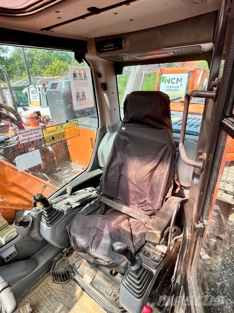 Develon DX 140 LCR-7 Bagri goseničarji