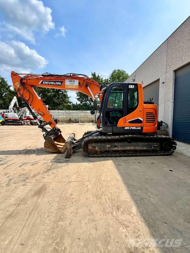 Develon DX 140 LCR-7 Bagri goseničarji