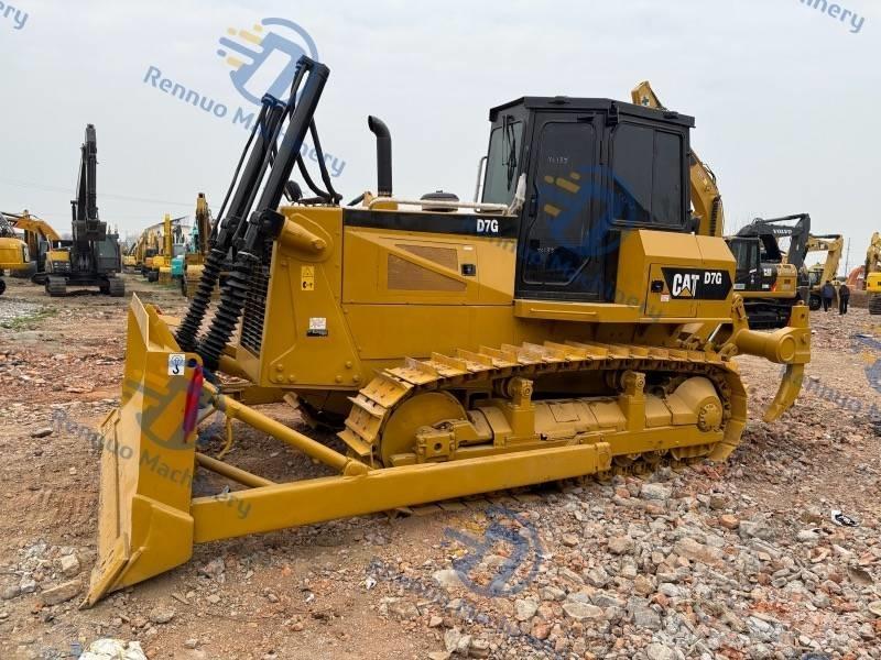 CAT D 7 G Buldožerji goseničarji