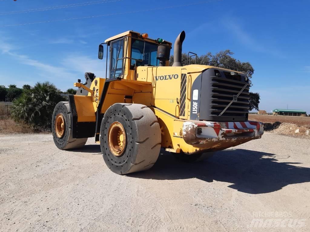 Volvo L 150 F Kolesni nakladalci