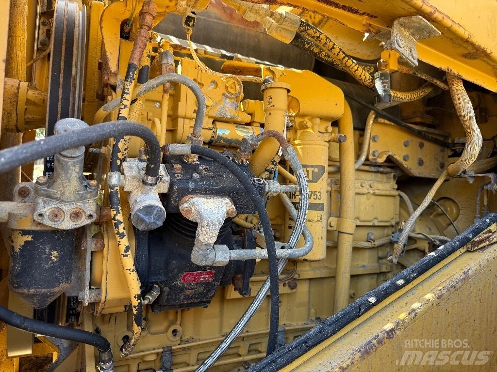 CAT 950 F Kolesni nakladalci