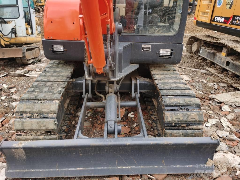 Doosan DH 55 Mini bagri <7t