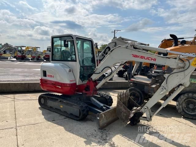 Takeuchi TB235 Mini bagri <7t