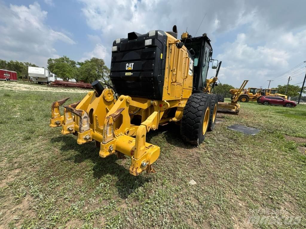 CAT 140M3 Grederji
