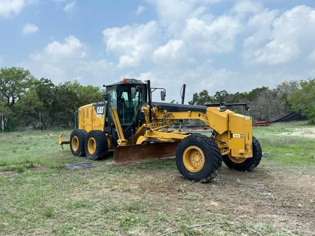 CAT 140M3 Grederji