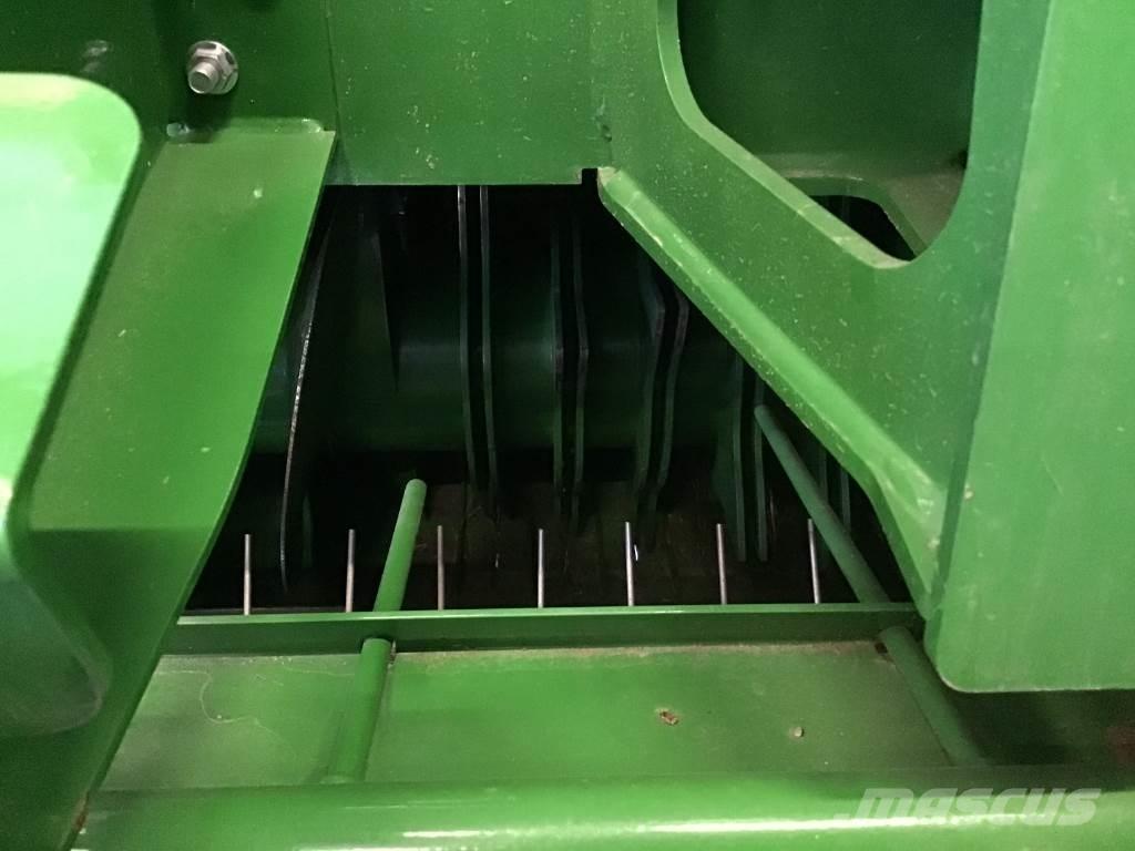 John Deere V461M Balirke (okrogle bale)