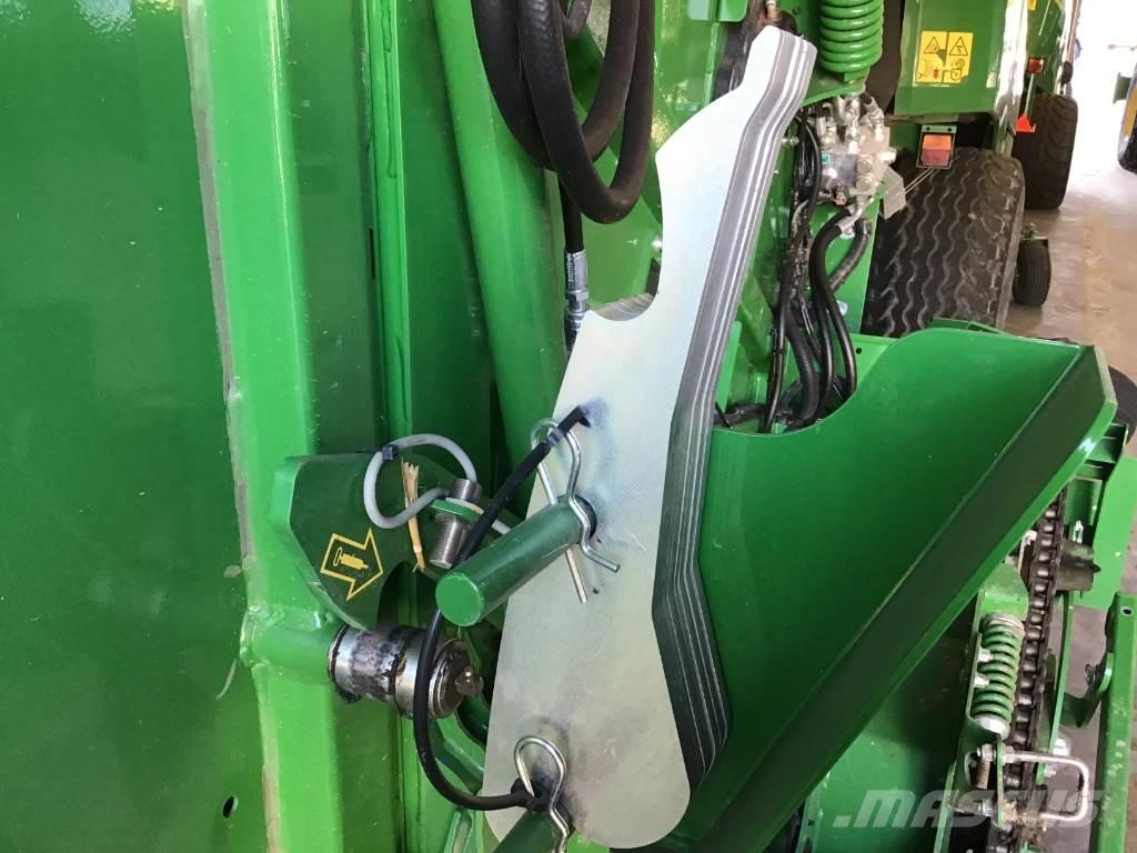 John Deere V461M Balirke (okrogle bale)