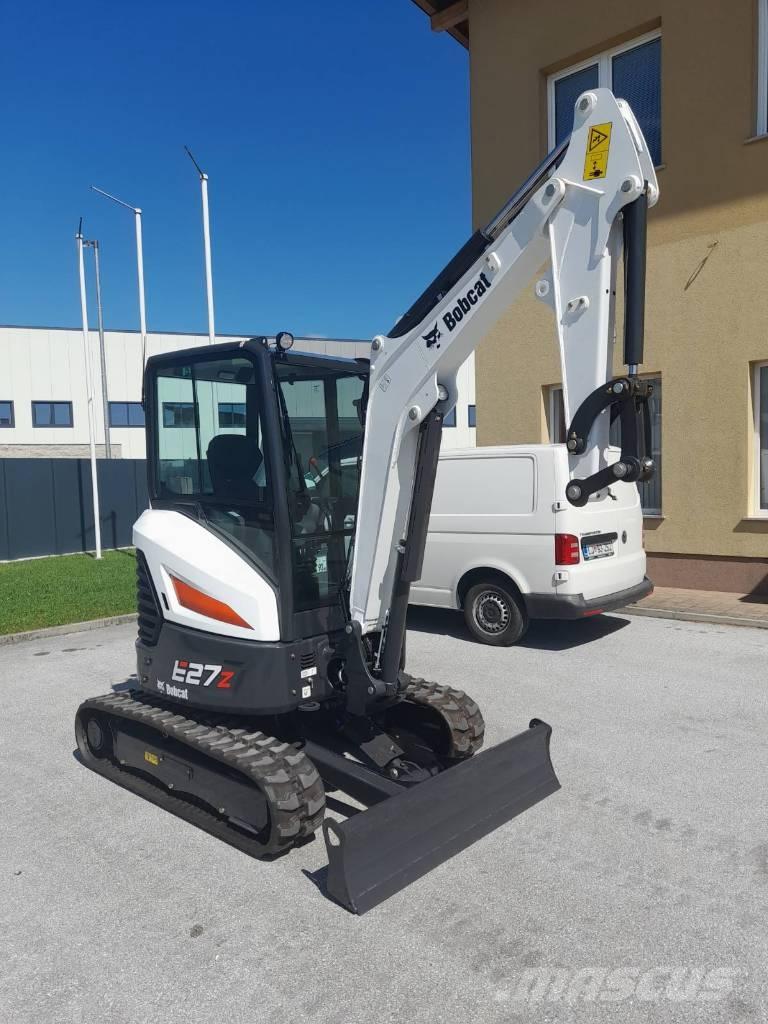 Bobcat E27Z Mini bagri <7t