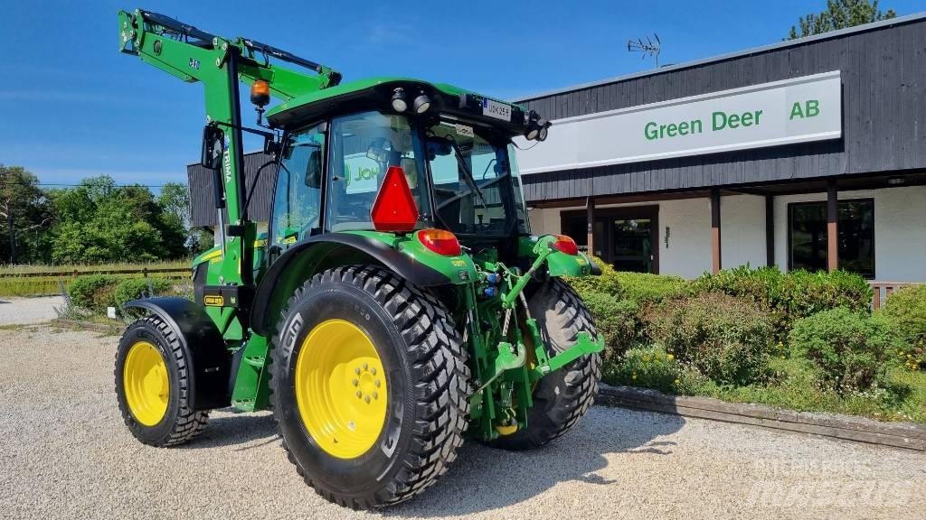 John Deere 5085 M Traktorji