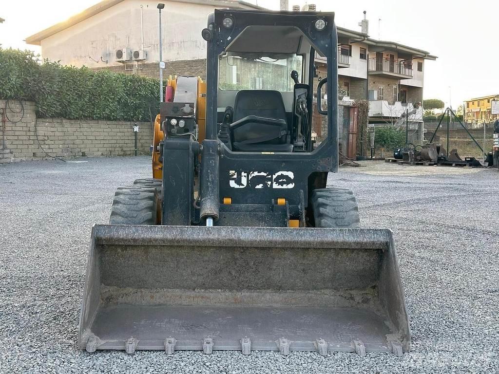 JCB 225 Mini nakladalci