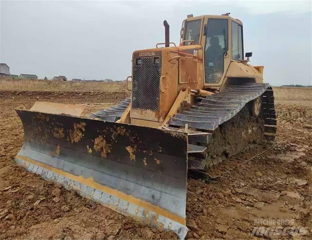 CAT D 5 N Buldožerji goseničarji