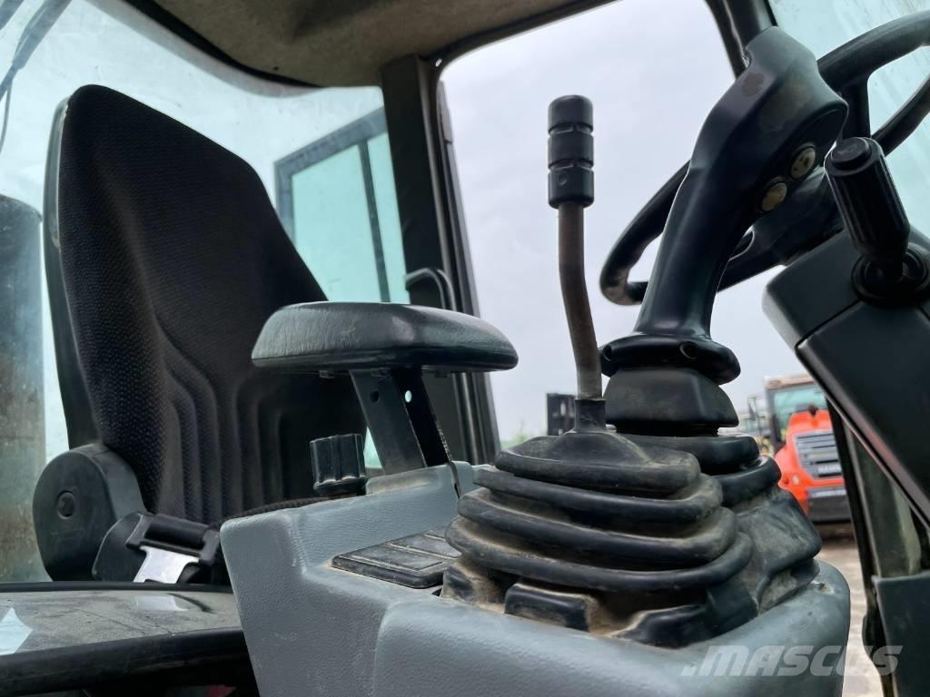 Volvo L 30 ZX Kolesni nakladalci