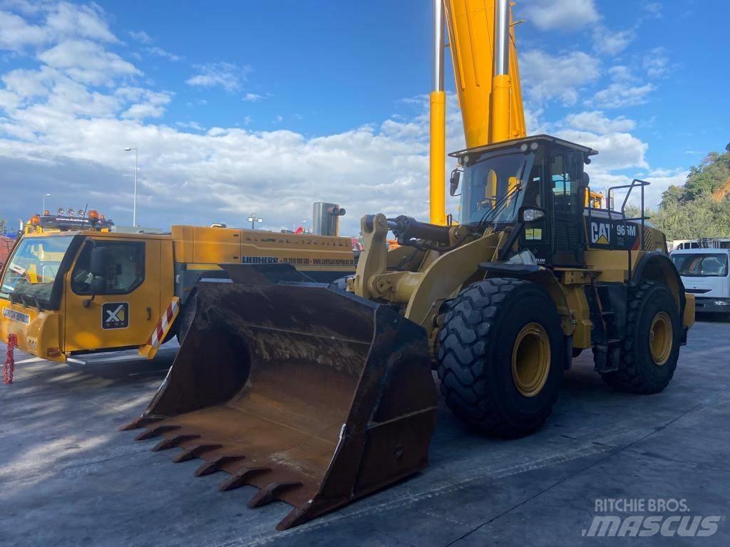 CAT 966M XE Kolesni nakladalci