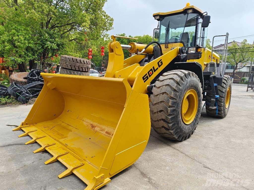 SDLG L 958 F Kolesni nakladalci