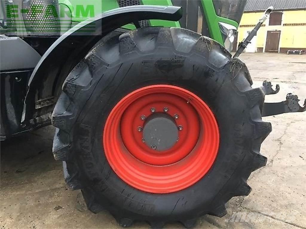 Fendt 828 vario Traktorji