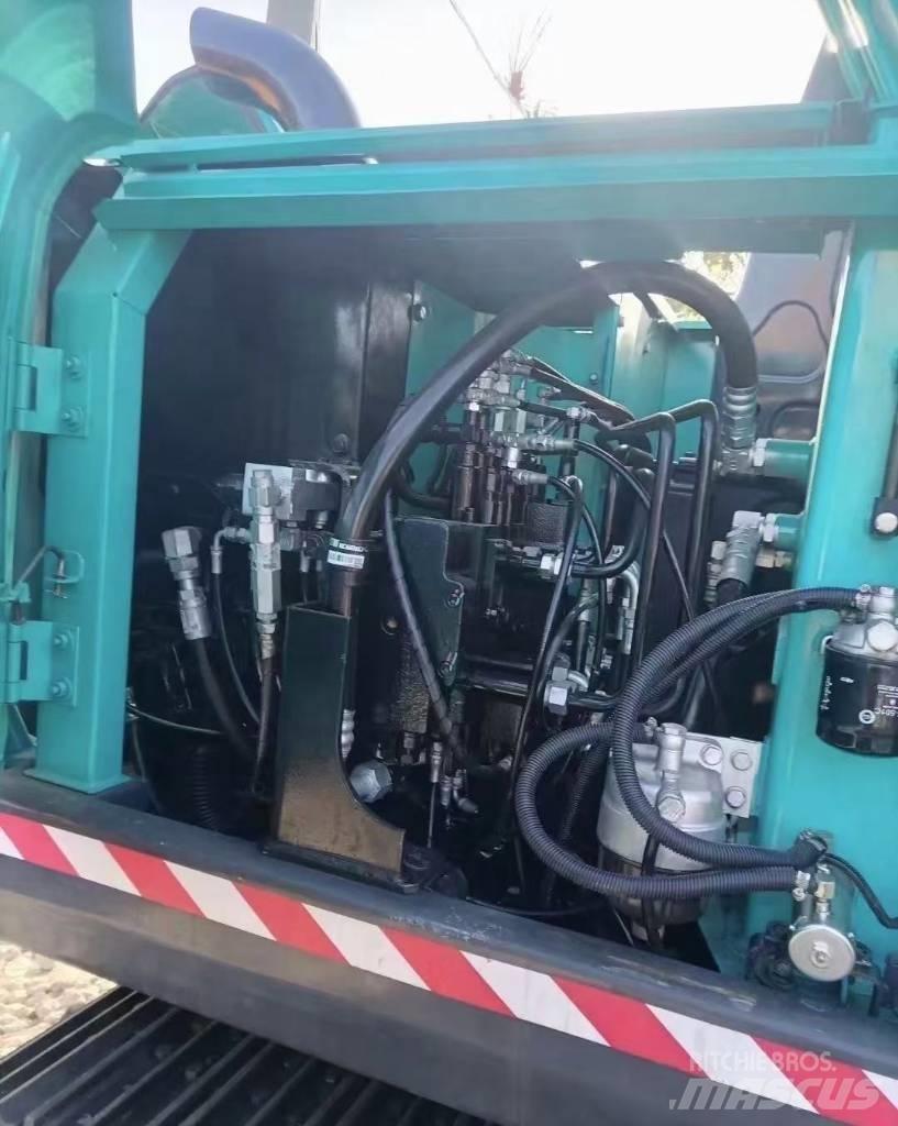 Kobelco SK 75 Bagri goseničarji