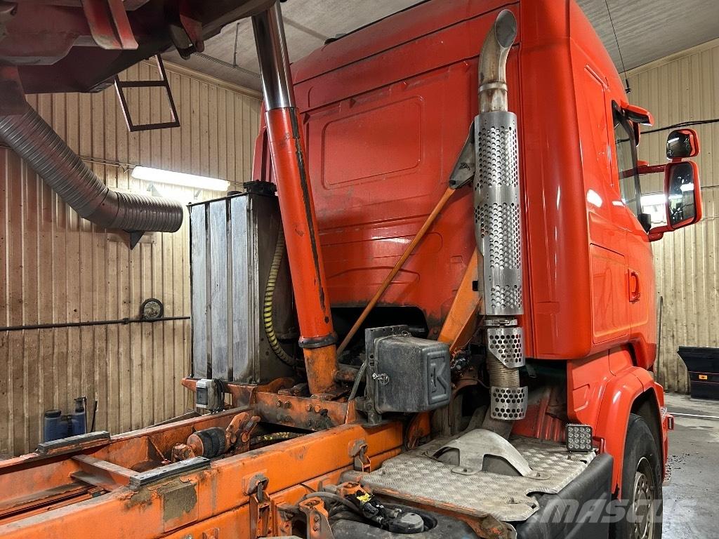 Scania R 520 Tridem Kiper tovornjaki