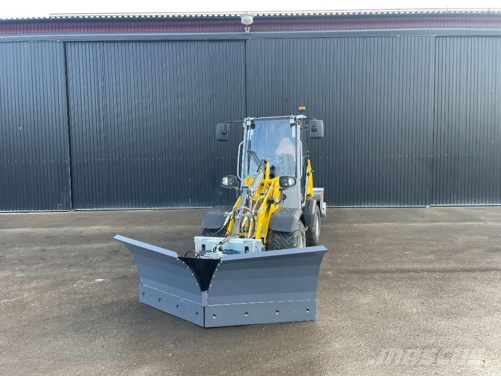 Wacker Neuson WL 28 Kolesni nakladalci