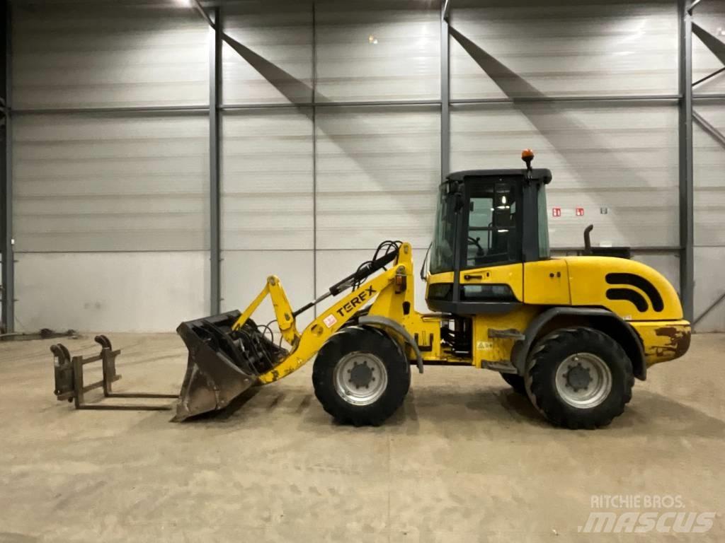 Terex TL 100 Kolesni nakladalci