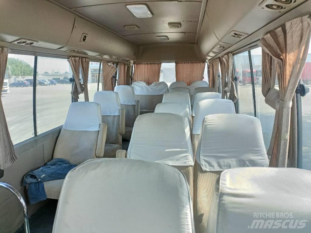 Toyota Coaster Bus Mini avtobusi