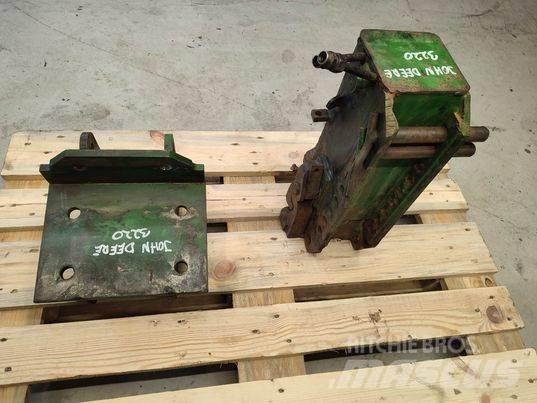 John Deere 3220 hook Kabine in notranjost