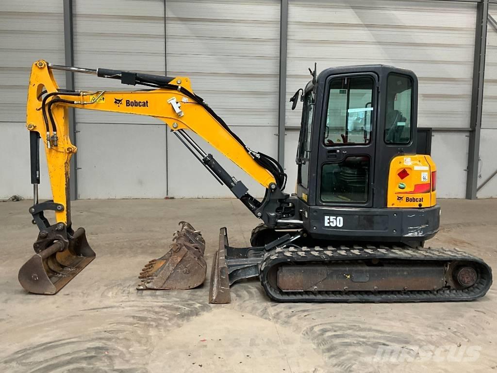 Bobcat E 50 Mini bagri <7t