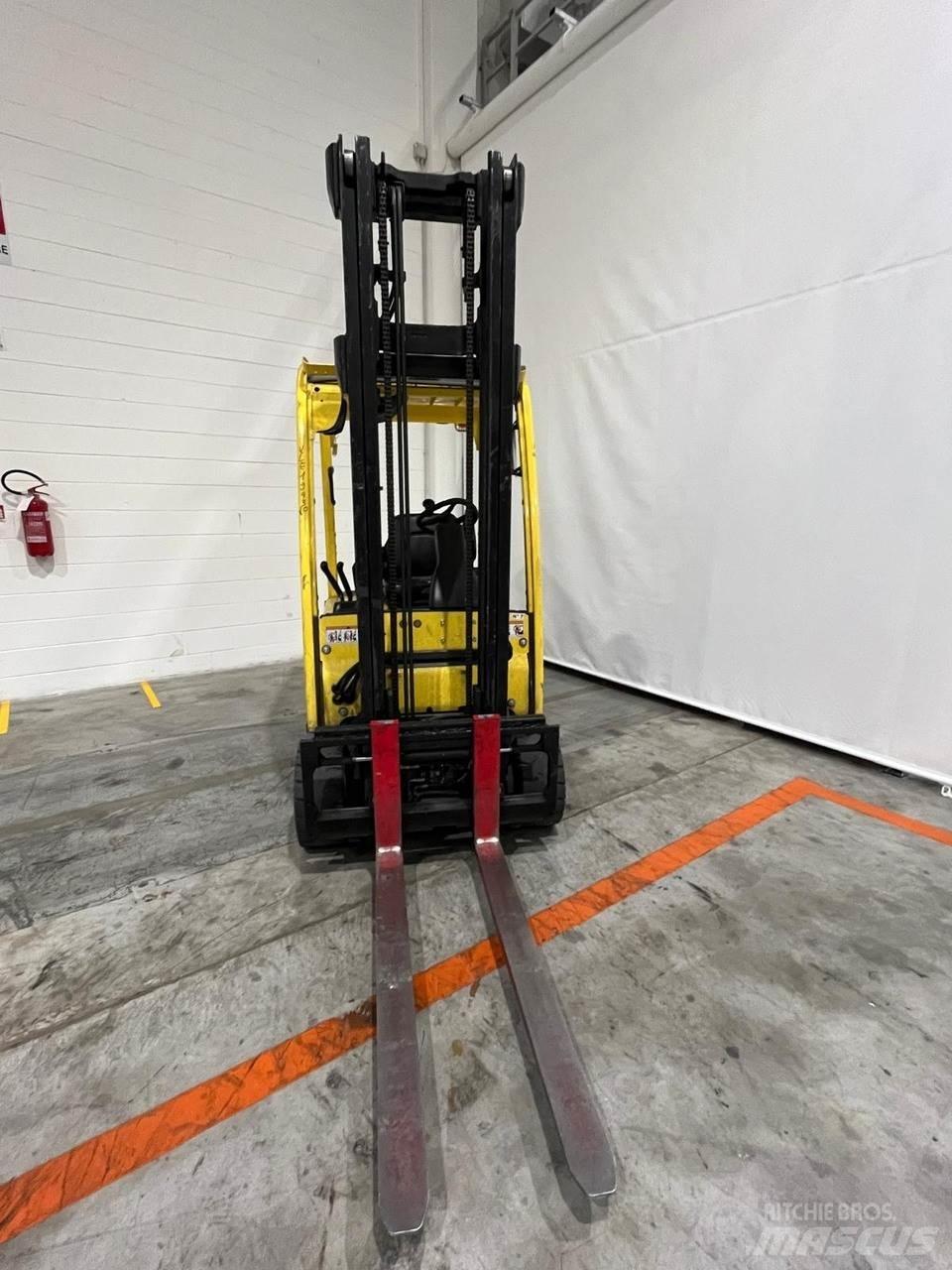 Hyster J2.0XN Električni viličarji