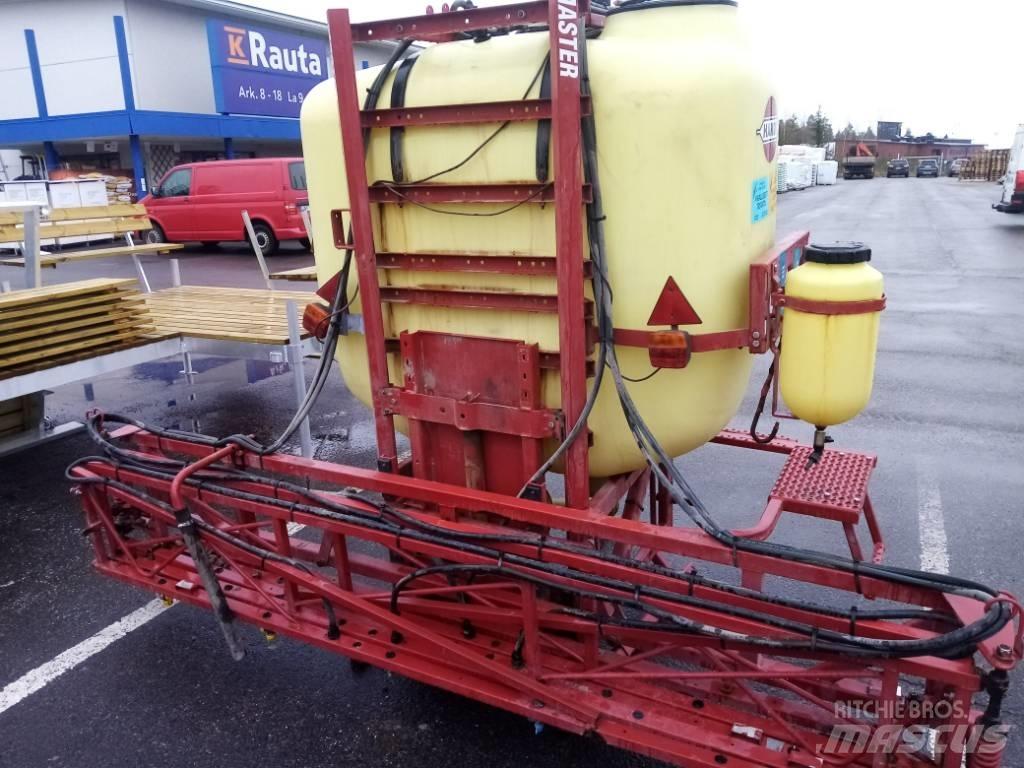 Hardi Master 1200 Montirane škropilnice