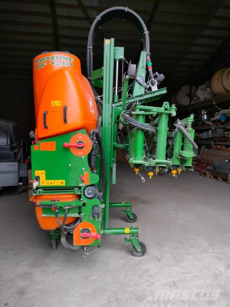 Amazone UF 1201 Montirane škropilnice