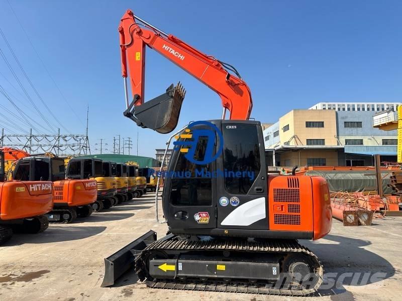 Hitachi ZX70 Mini bagri <7t