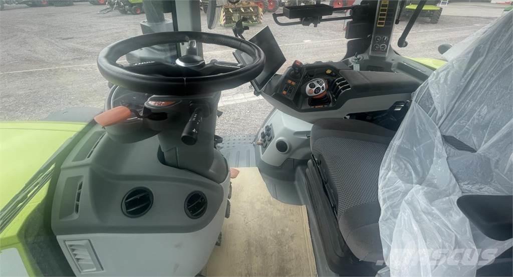 CLAAS AXION 960 TT Traktorji