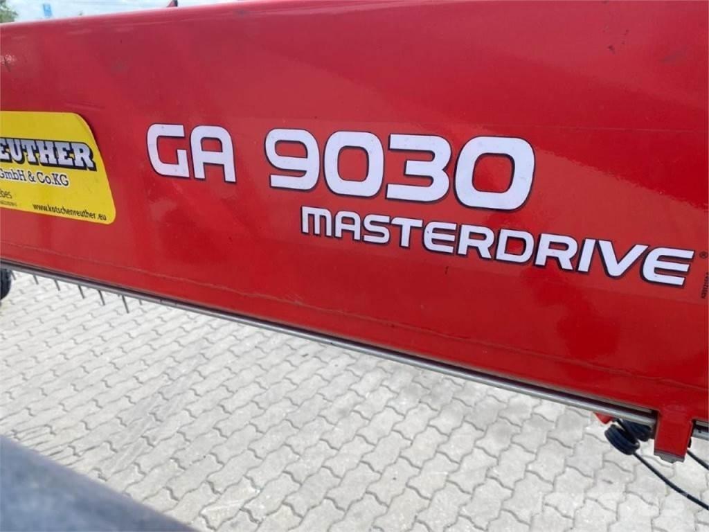 Kuhn GA 9030 Zgrabljalniki