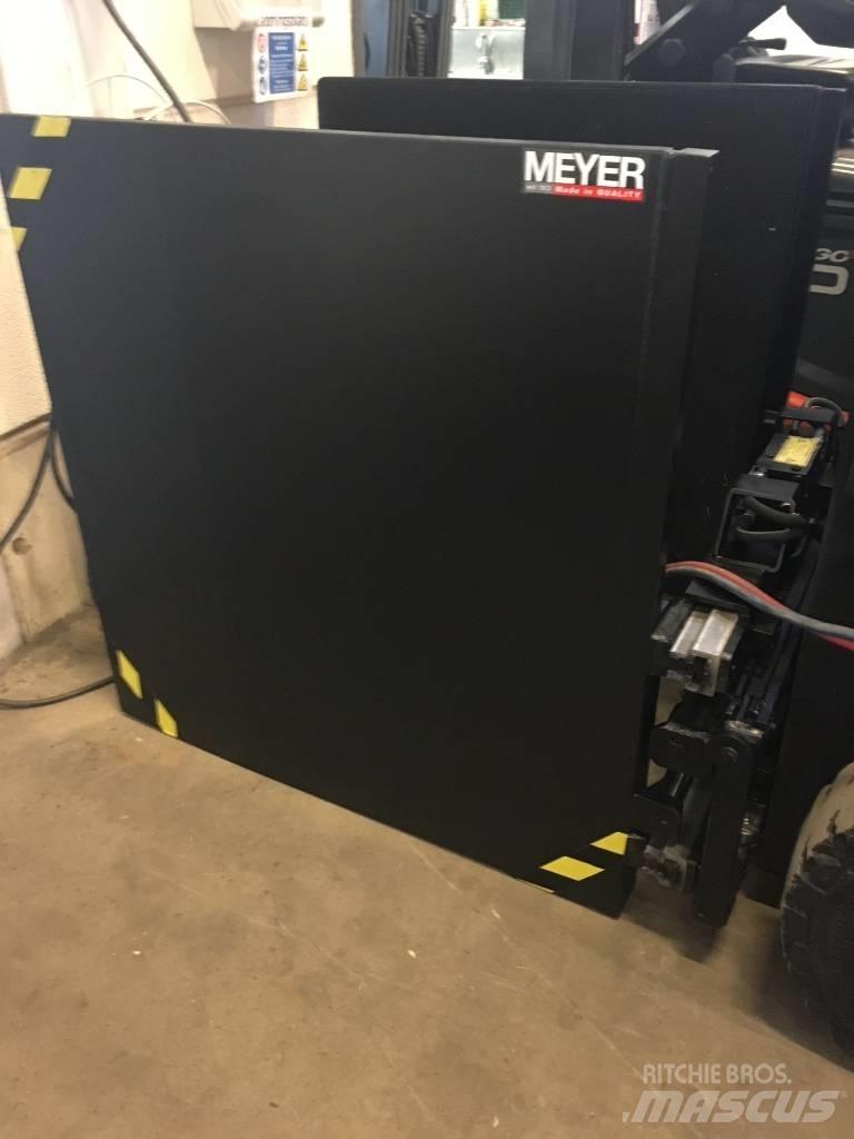 Meyer 3-0302N Druga prijemala