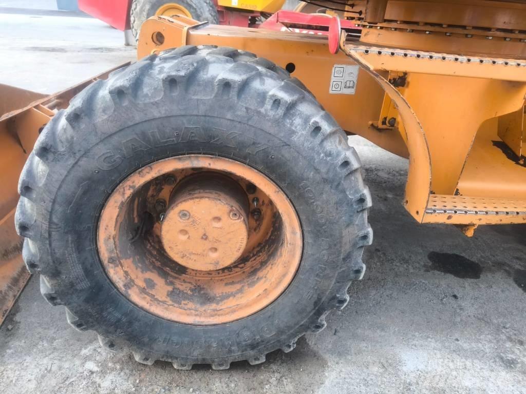 Case IH WX 145 Bagri na kolesih