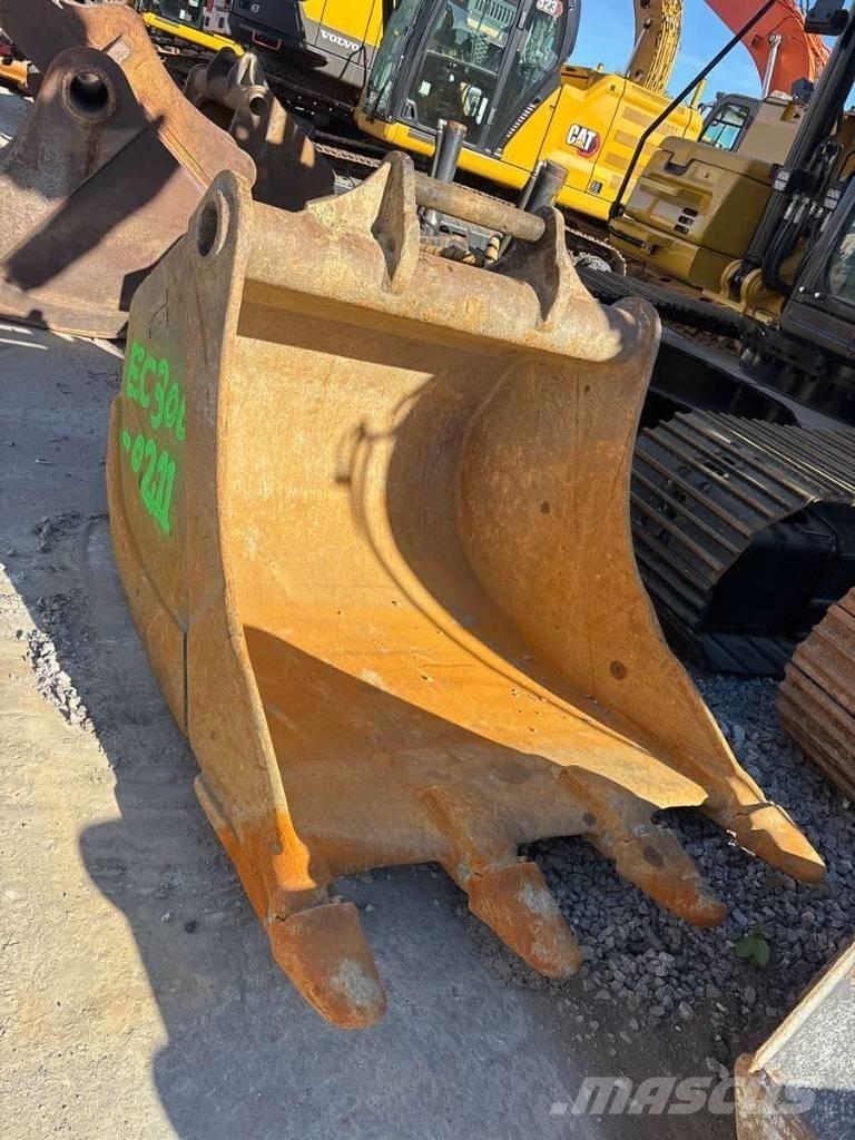 Volvo EC 300 EL Bagri goseničarji