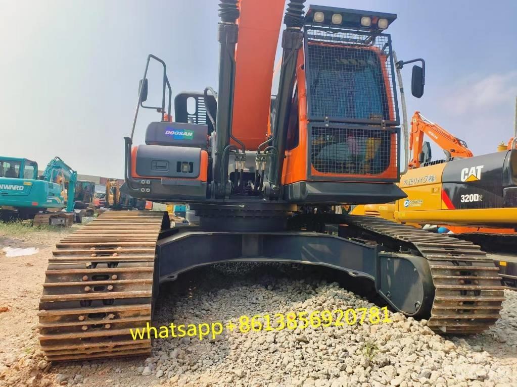 Doosan DX 225 Bagri goseničarji
