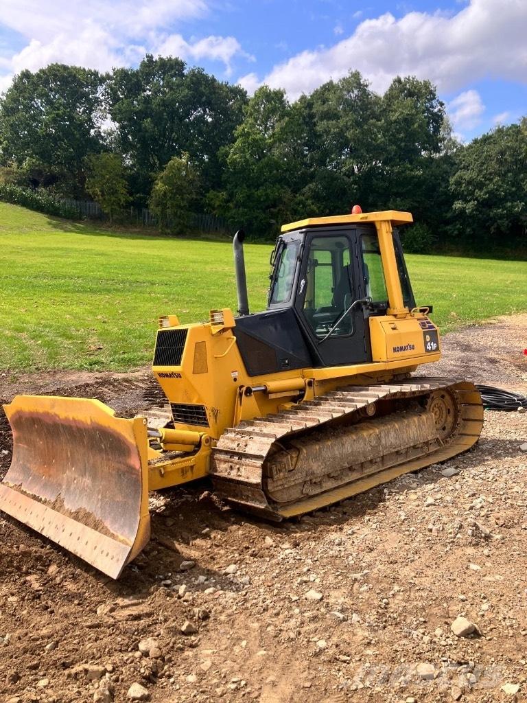 Komatsu D 41 P-6 Buldožerji goseničarji