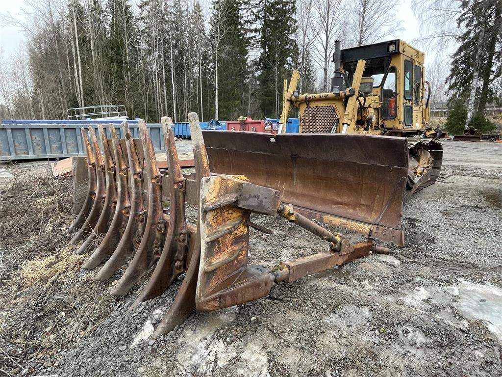 CAT D6D Buldožerji goseničarji