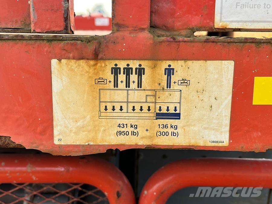 SkyJack SJ6826RT Škarjaste dvižne ploščadi