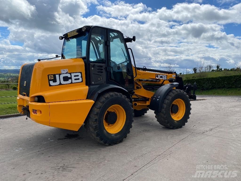 JCB TM 310 S Kmetijski teleskopski nakladalci