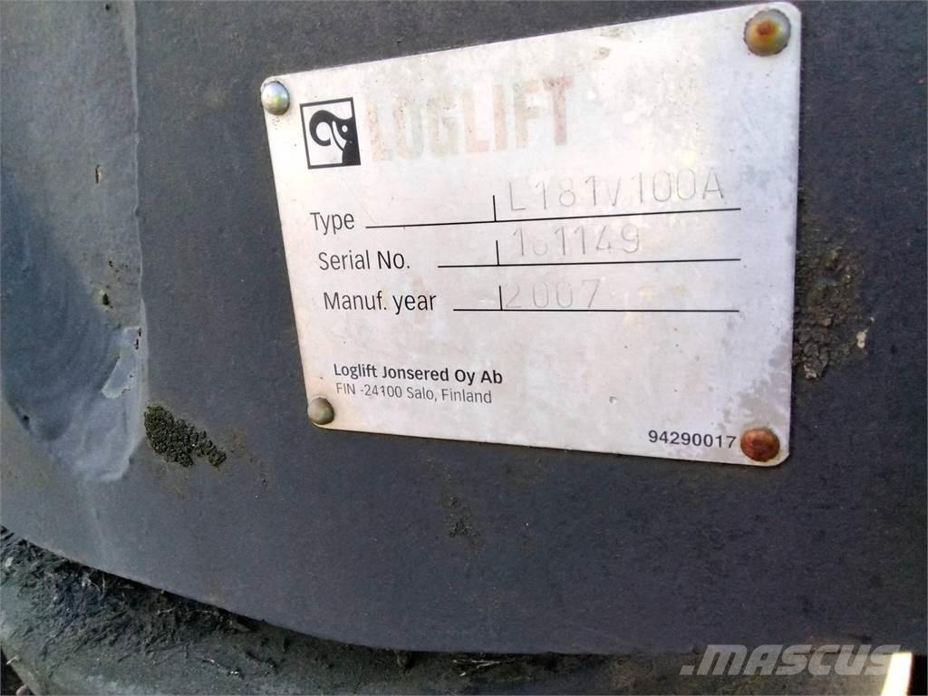 Loglift L181V Dvigala za gozdne kombajne